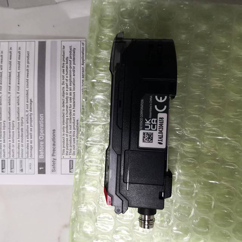 Keyence Fiber Amplifier Fs-V11 Brand New Genuine Fs-V11P Fs-V31 Stable Performance Spot Supply