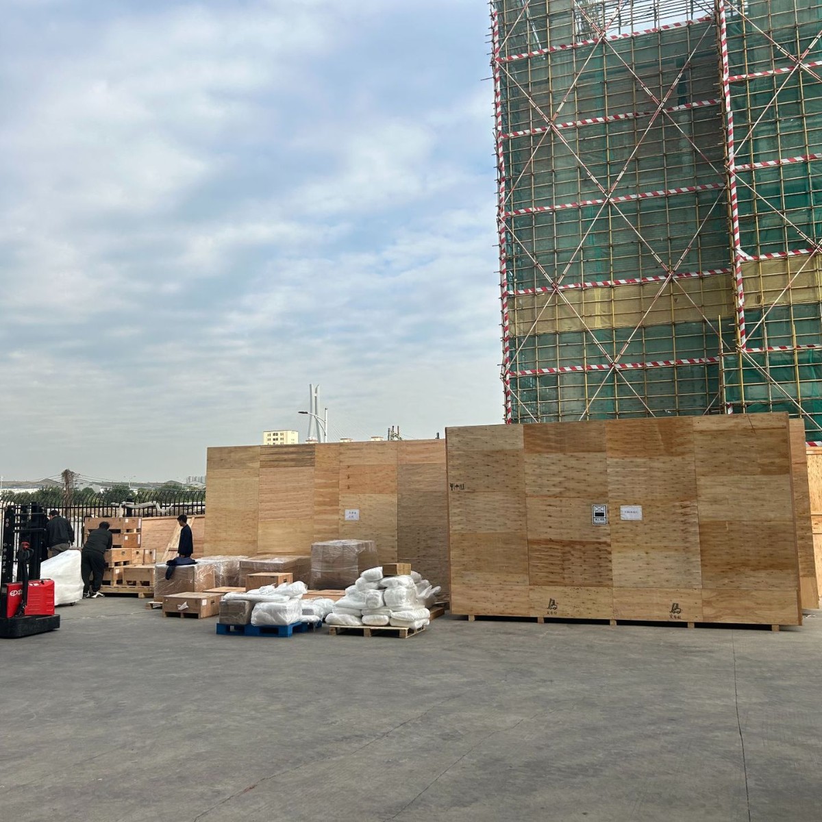 Zhongshan Large Equipment Wooden Crate Packaging Turnover Plywood Cross-Border Export Fumigation-Free Wooden Crate Logistics Transportation Wooden Crate