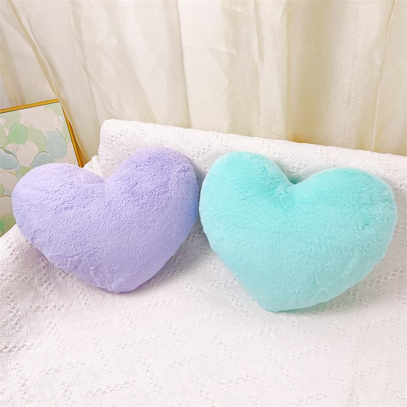 Factory wholesale imitation rabbit fur love pillow creative heart-shaped sofa cushion bedside decoration ornaments can be sent wholesale