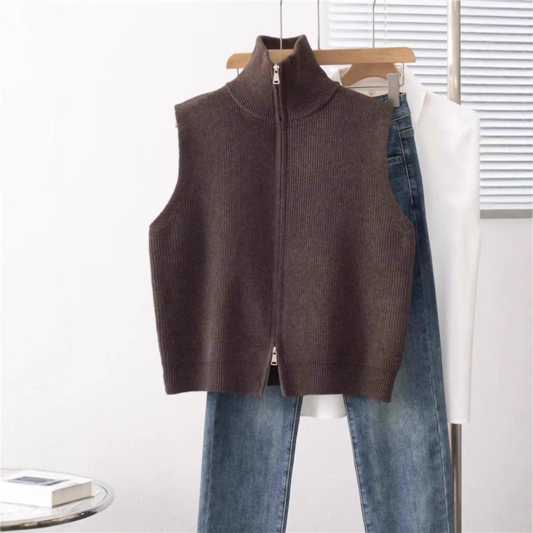 Retro stand collar waistcoat knitted vest for women autumn and winter New cardigan coat design loose zipper sweater vest
