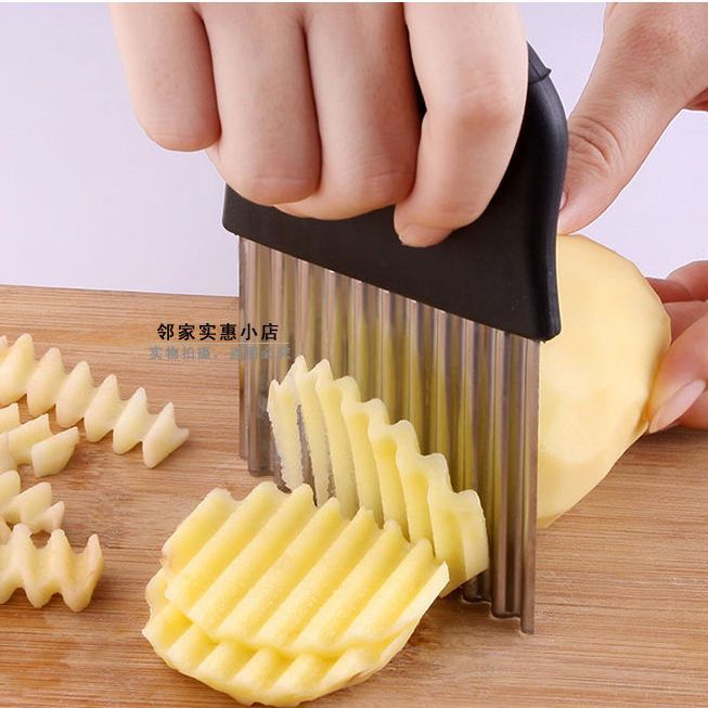 Stainless Steel wolf tooth potato knife potato wave knife French fries cutting fancy knife household corrugated vegetable cutter God
