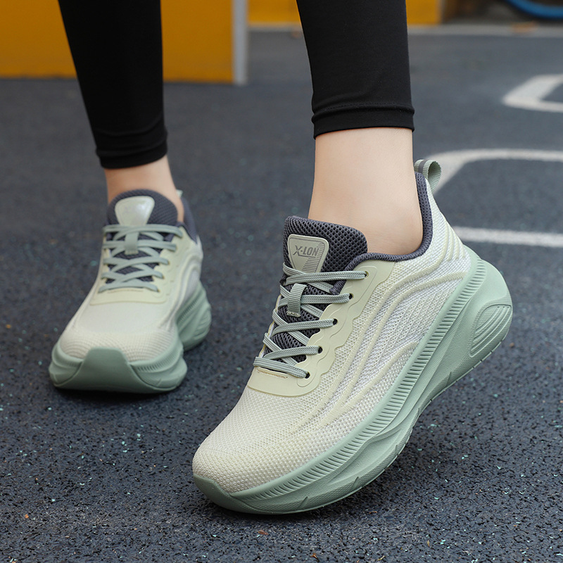 Sports shoes for senior high school entrance examination female junior high school students running shoes shock-absorbing shoes for girls standing jump shoes breathable lightweight aerobics shoes