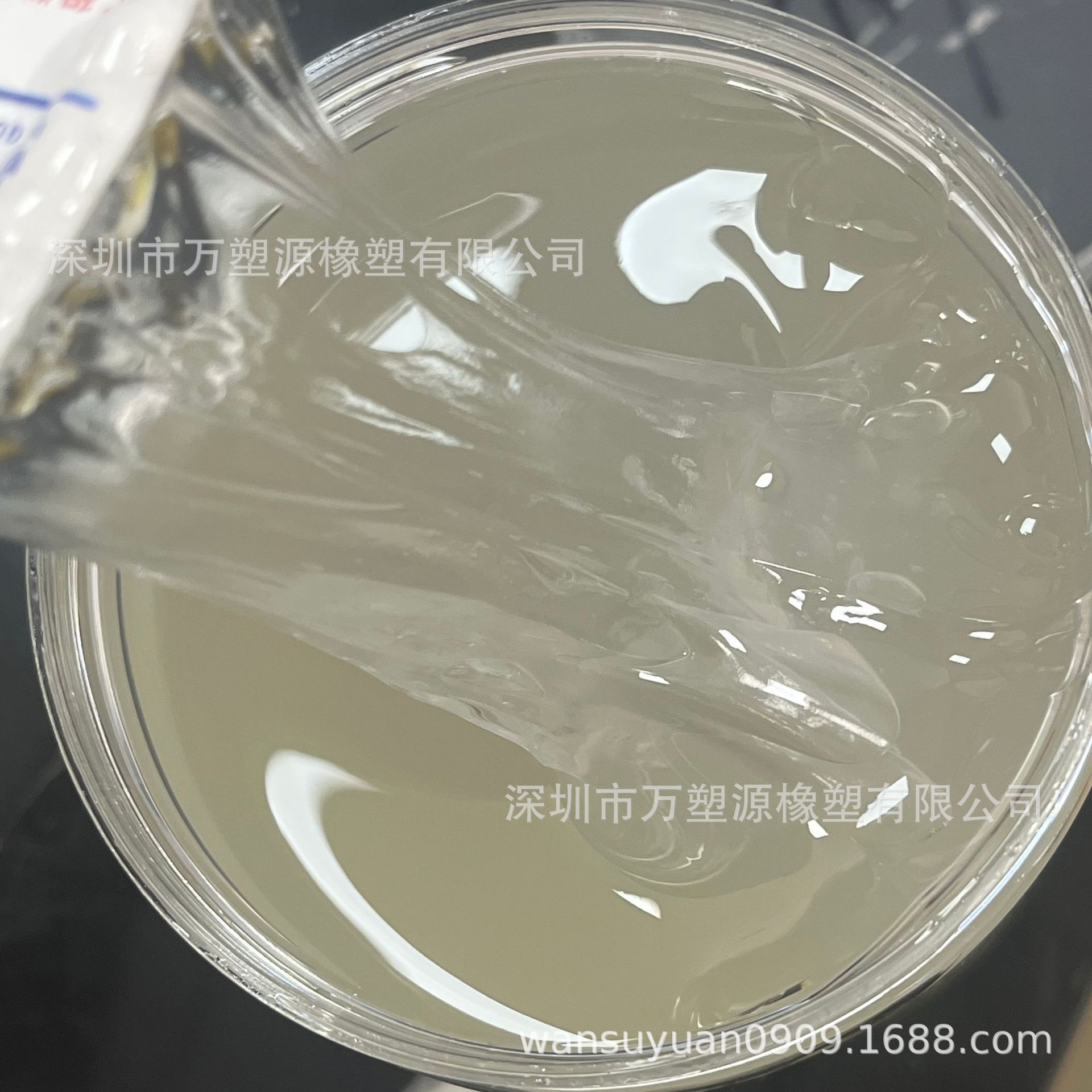 Liquid Butadiene Rubber for Adhesives and Sealants Cold Resistance Oil Resistance