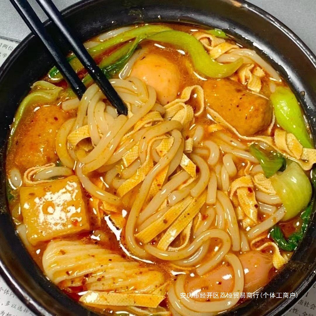 8 Bags Crossing Bridge Rice Noodles Authentic Yunnan Crossing Bridge Rice Noodles with Sauce Northeast Coarse Rice Noodles Casserole Old-fashioned Fast Food 5 Bags