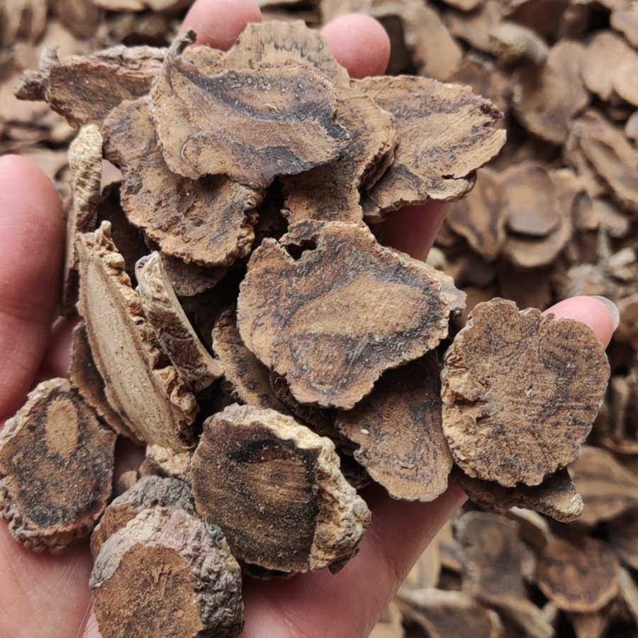 Black Maca Herbal Medicine Wholesale Yunnan Maca Yellow Maca Black Maca Dried Fruit Maca Slices Soaked in Water Peruvian Maca Granules