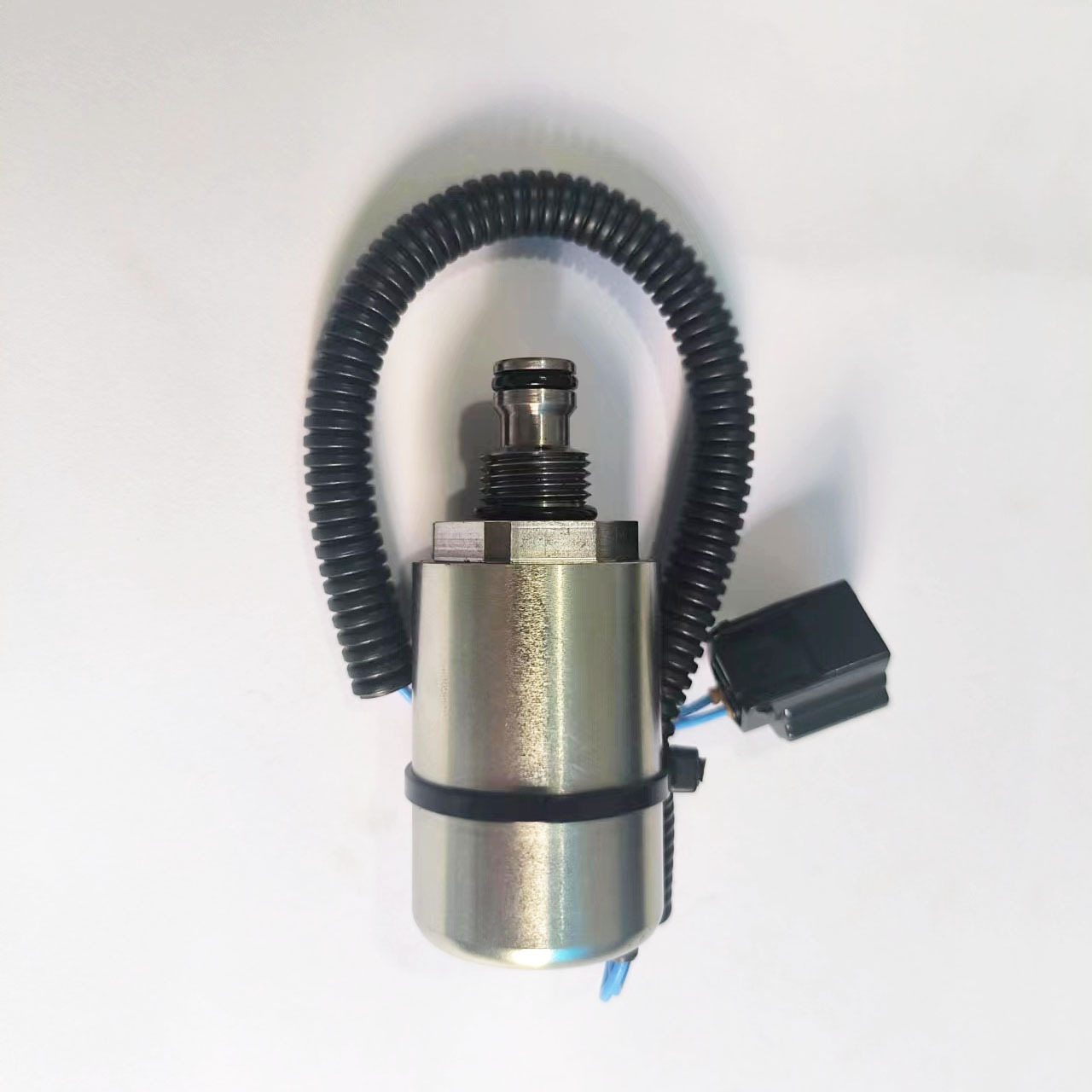 Source Factory Direction Solenoid Valve Is Suitable for Teana Infiniti Tulile Steering Machine Solenoid Coil