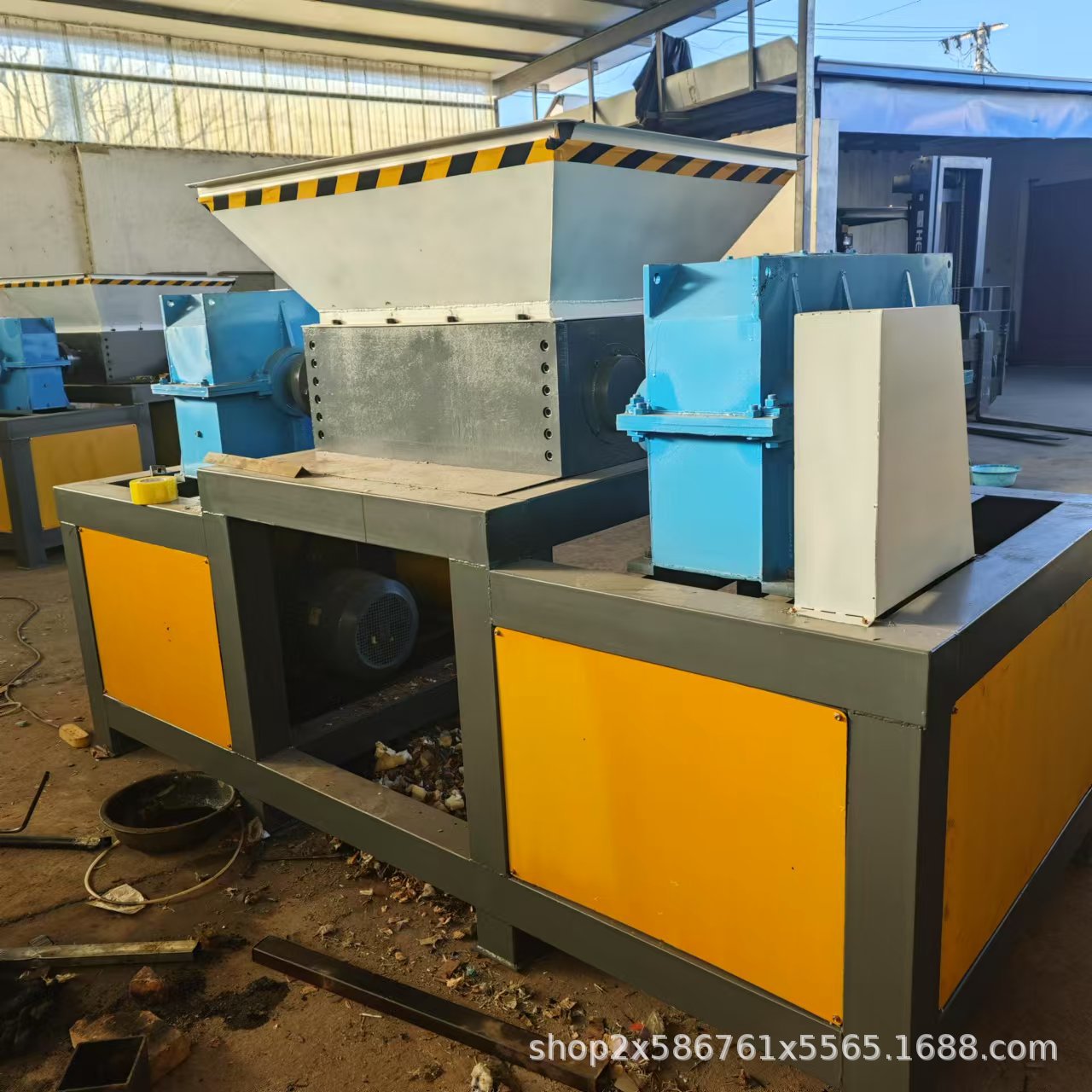 Shredder 800 Type Metal Tire Crusher, Can Garbage Plastic Double-Axis Shredder Equipment