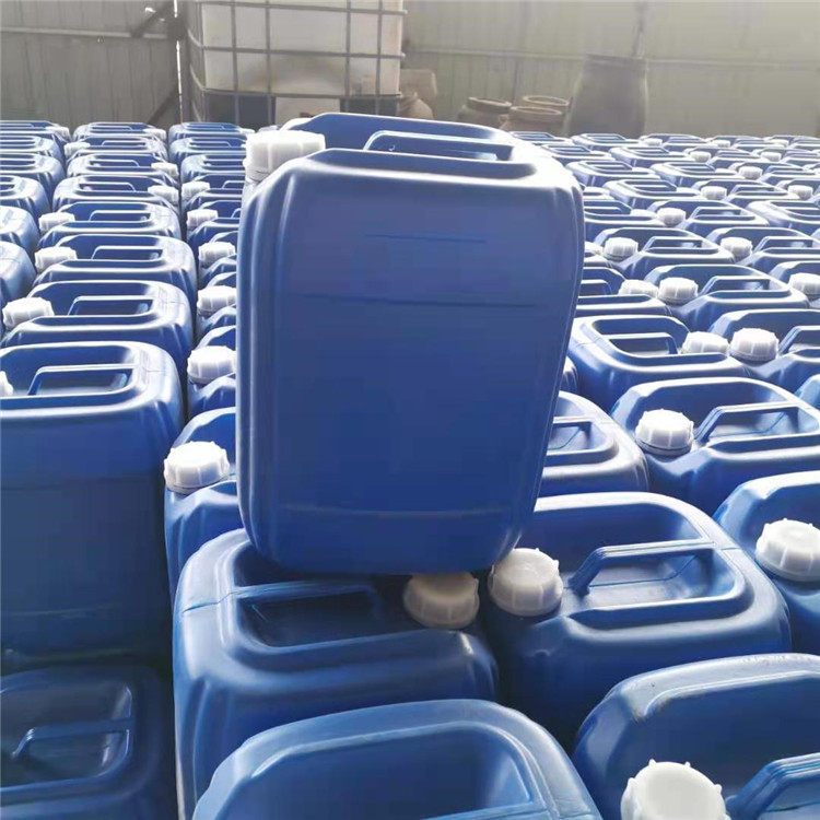 Oxalic acid concentrated solution cleaning agent toilet tile detergent cleaning concrete tanker liquid oxalic acid