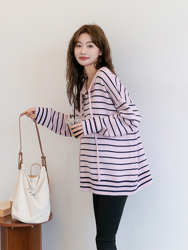Autumn and Winter Maternity Fashion Striped Lace-up Maternity Sweater Base Shirt Loose Mid-length Casual Inner Knitted Sweater