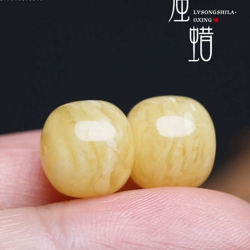 Factory raw ore Russian beeswax amber old barrel beads waist beads text play bracelets star moon bodhi coconut pedicle monkey head direct sales