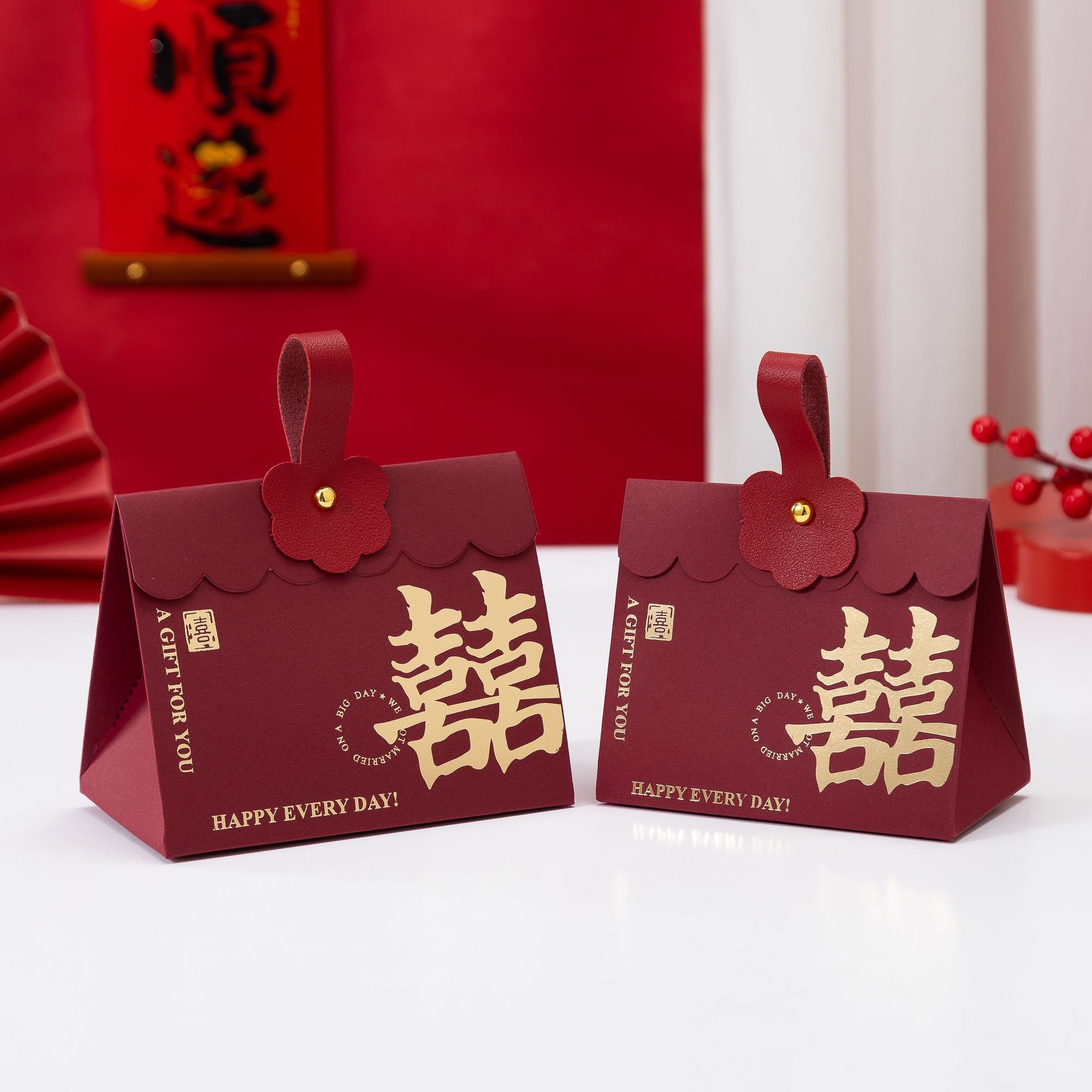 Red card candy box wedding candy box wedding candy box gift box gift candy packaging bag empty box wholesale