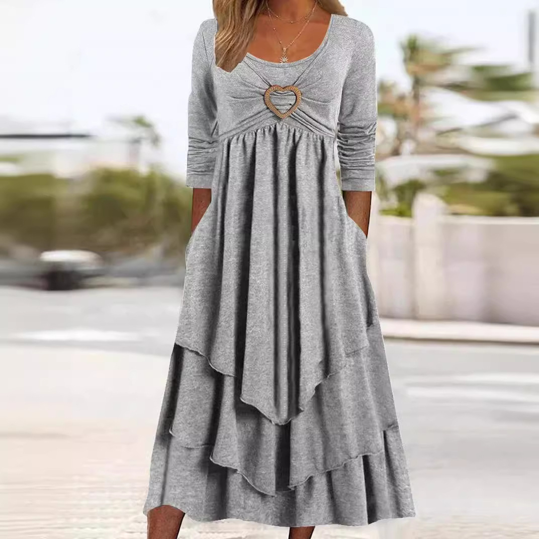 2023 spring and autumn European and American new solid color waist-tight love decoration layer cake hem Leisure dress