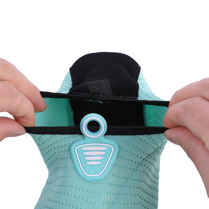 Beach socks shoes men and women Diving Snorkeling children wading up the river swimming shoes soft shoes non-slip anti-one generation wholesale