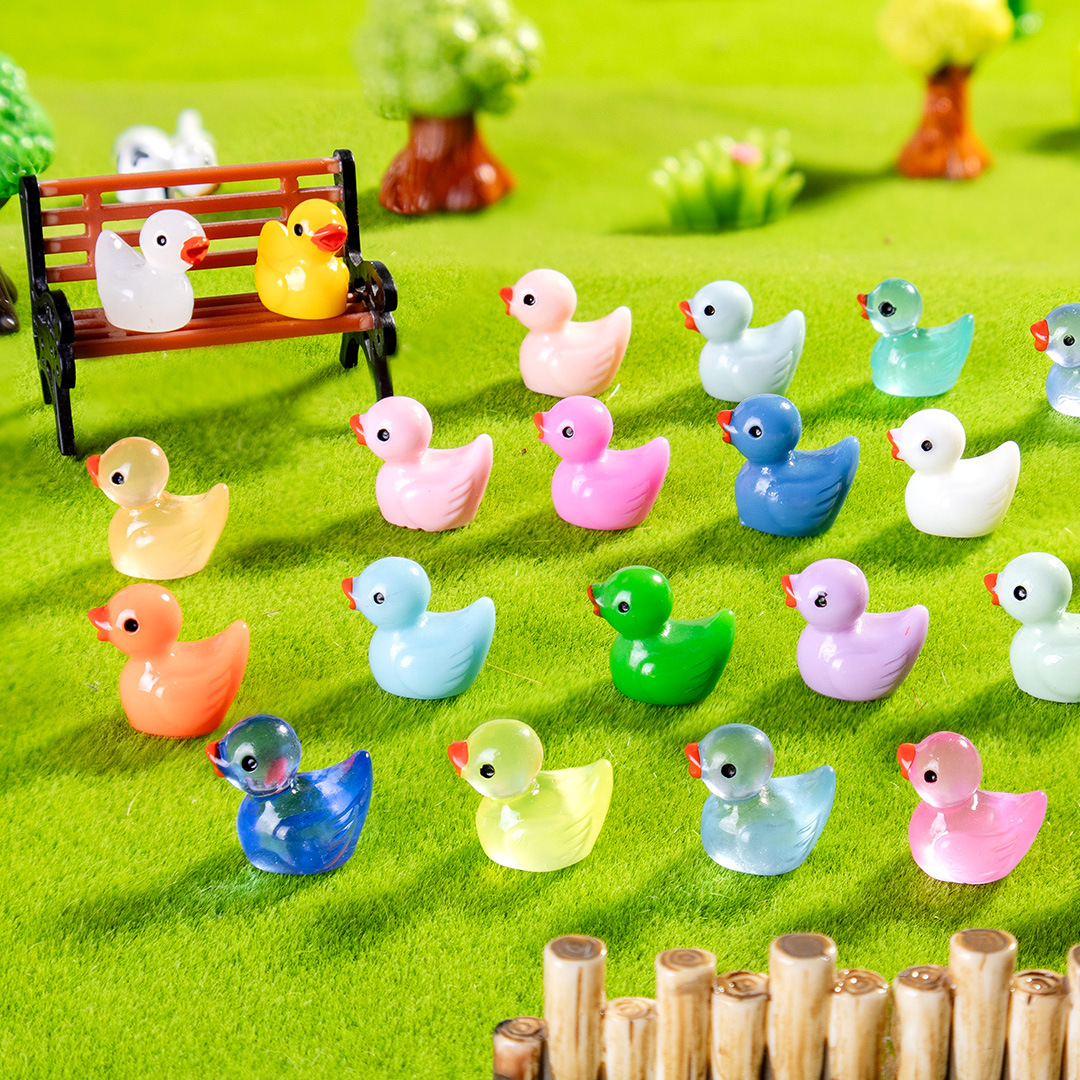 Кросс-бордерный амазонский светящийся цветной утенок, микро-ландшафтные декоративные смоляные DIY ювелирные маленькие аксессуары, подвесные украшения