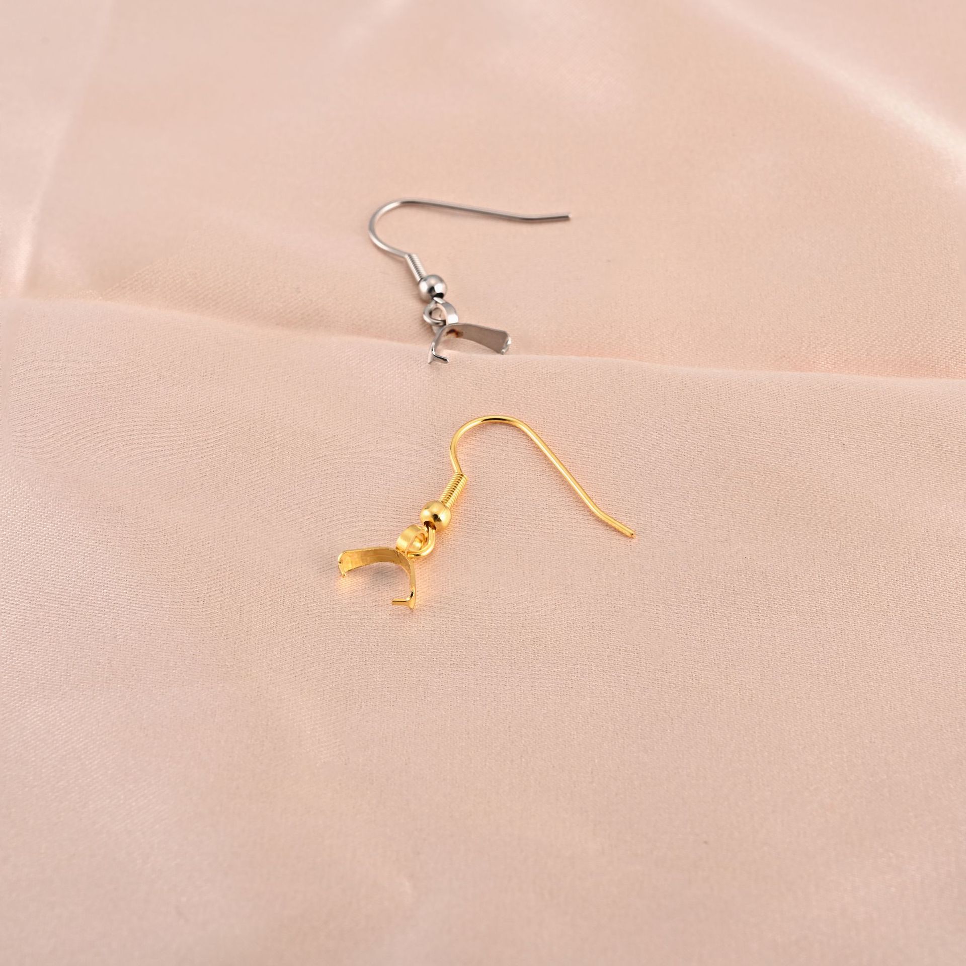 Manufacturer Wholesale Stainless Steel Melon Seed Buckle with Fork Pendant Buckle DIY Jewelry Accessories Jewelry Buckle Universal Ear Hook