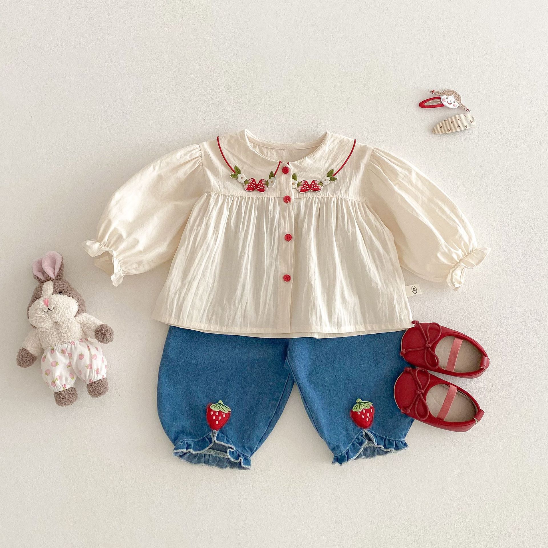 Girls' Western Style Shirt 2025 New Spring Huzhou Zhili Baby Korean Style Shirt Children's Spring Strawberry Top
