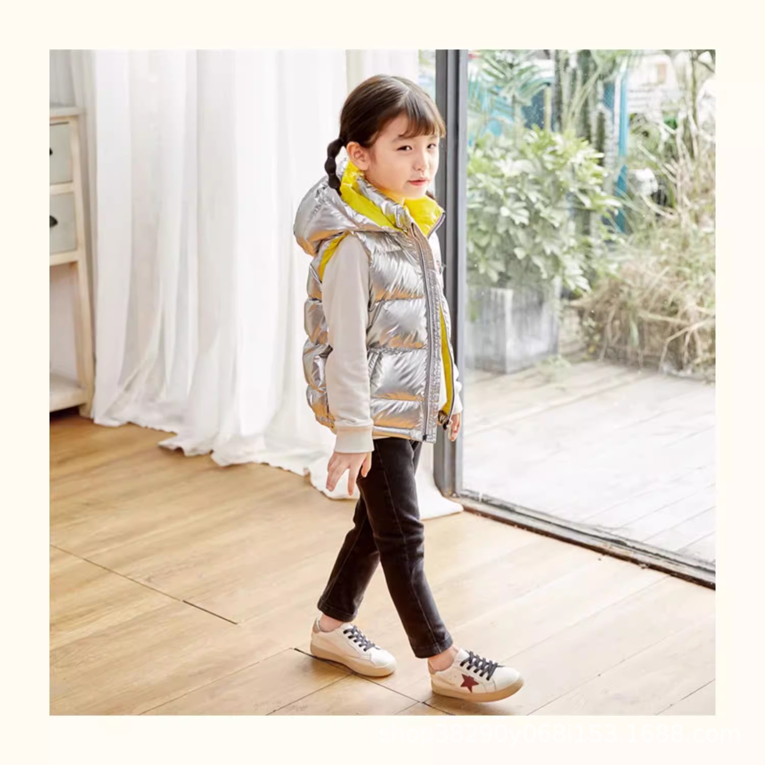 2025 Children's down Vest with Detachable Hood for Boys and Girls, Baby White Duck down Hooded Vest, Warm and Thickened