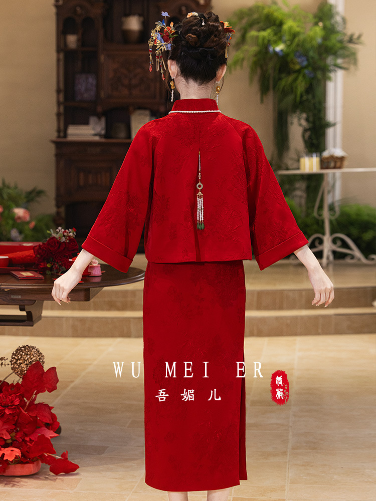 New Chinese-Style Engagement Dress 2025 Autumn New Design Petite Wedding Toast Dress Two-Piece Set for Homecoming Banquet