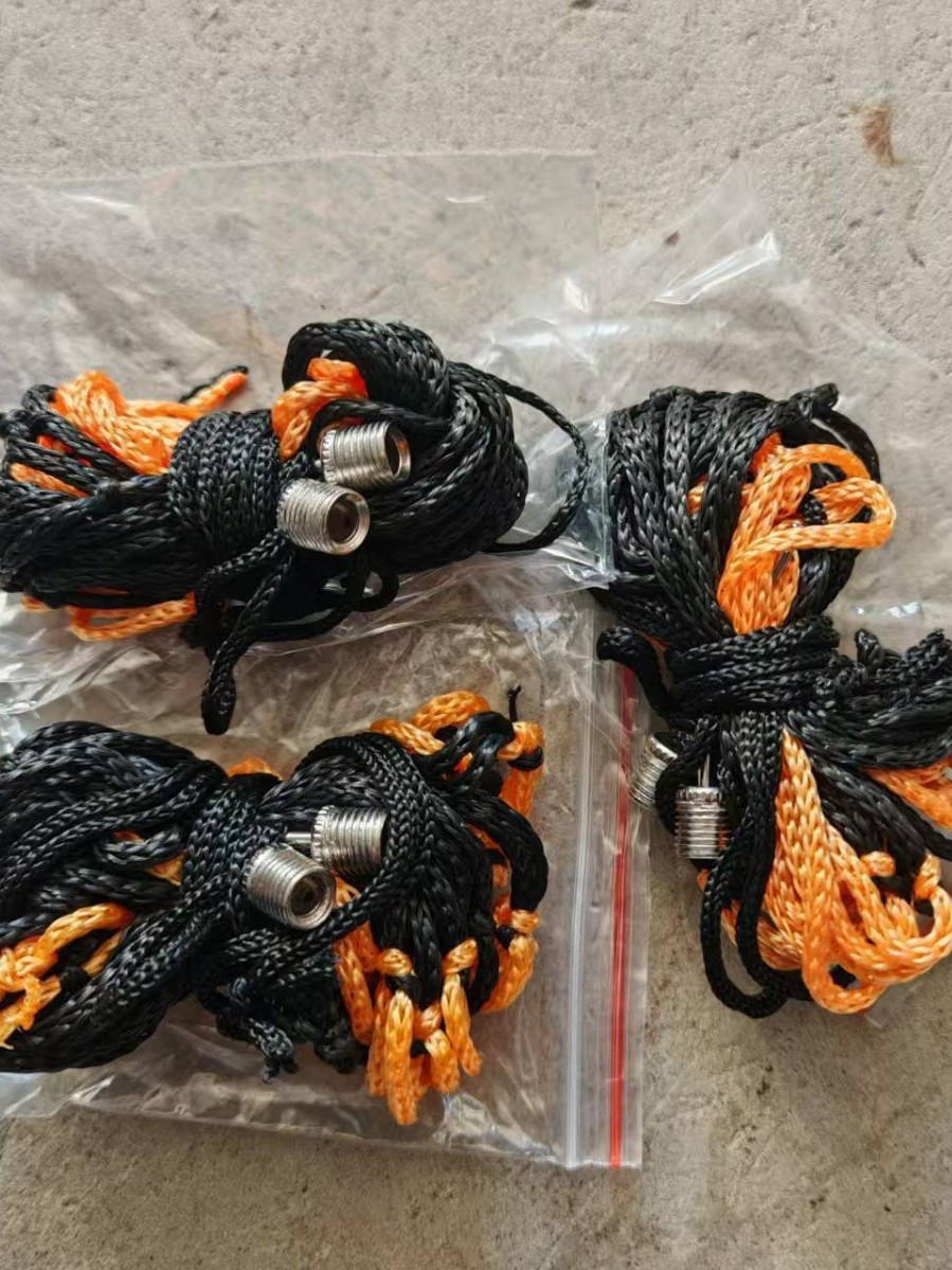 Black and yellow ball pocket + two ball needle, independent packaging,