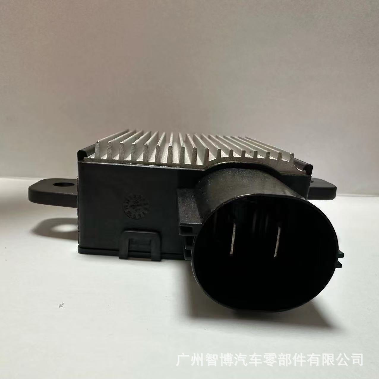 Cross-Border 23506648 23188752 22761222 Suitable for Cadillac Ats Fan Control Module