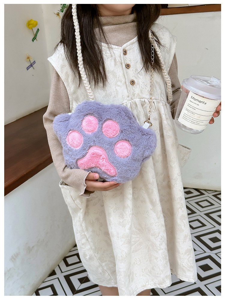 Fluffy bag new children's cat claw bag Japanese sweet fashion cute messenger bag contrast color small bag a generation of hair