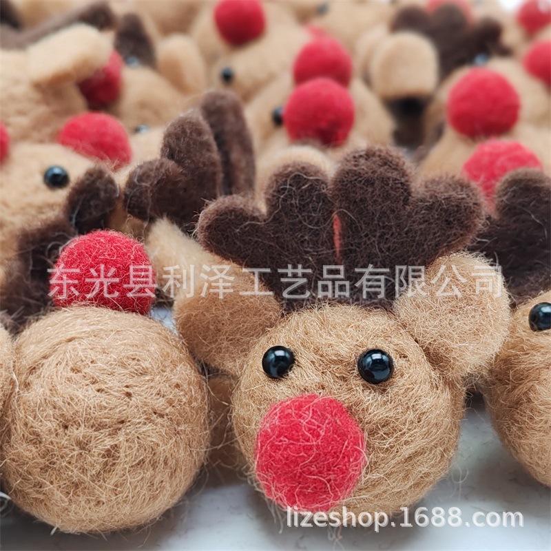 Wool felt elk head Christmas deer pendant wool felt poke animal finished product Children DIY Christmas tree accessories