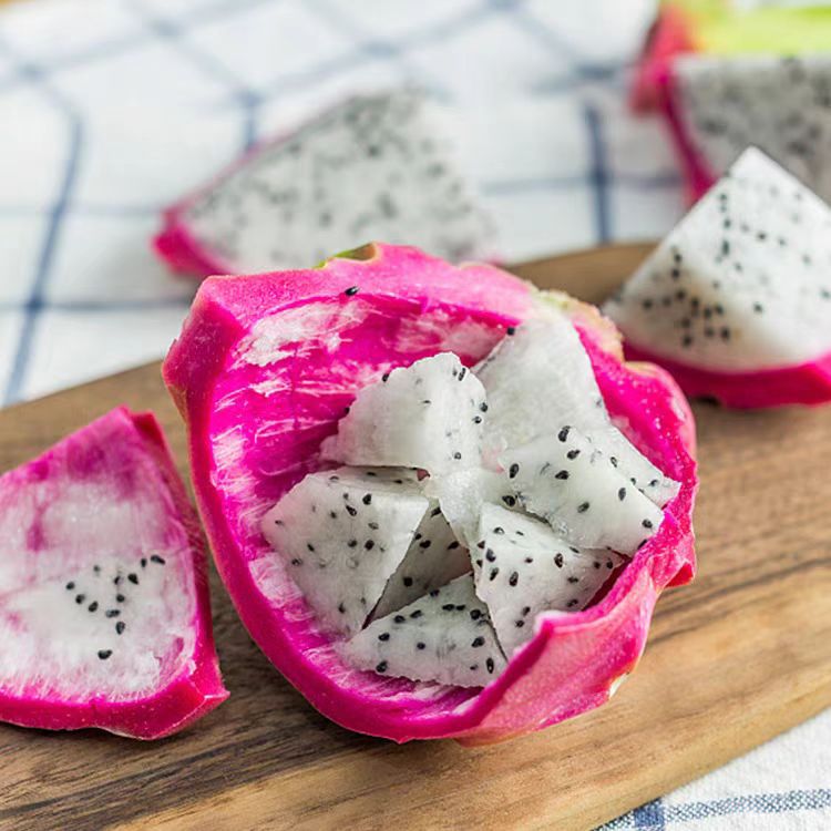 Fresh White Dragon Fruit 4.5kg Seasonal Tropical Fruit Imported from Vietnam White-Fleshed Dragon Fruit Whole Box Free Shipping Wholesale 5