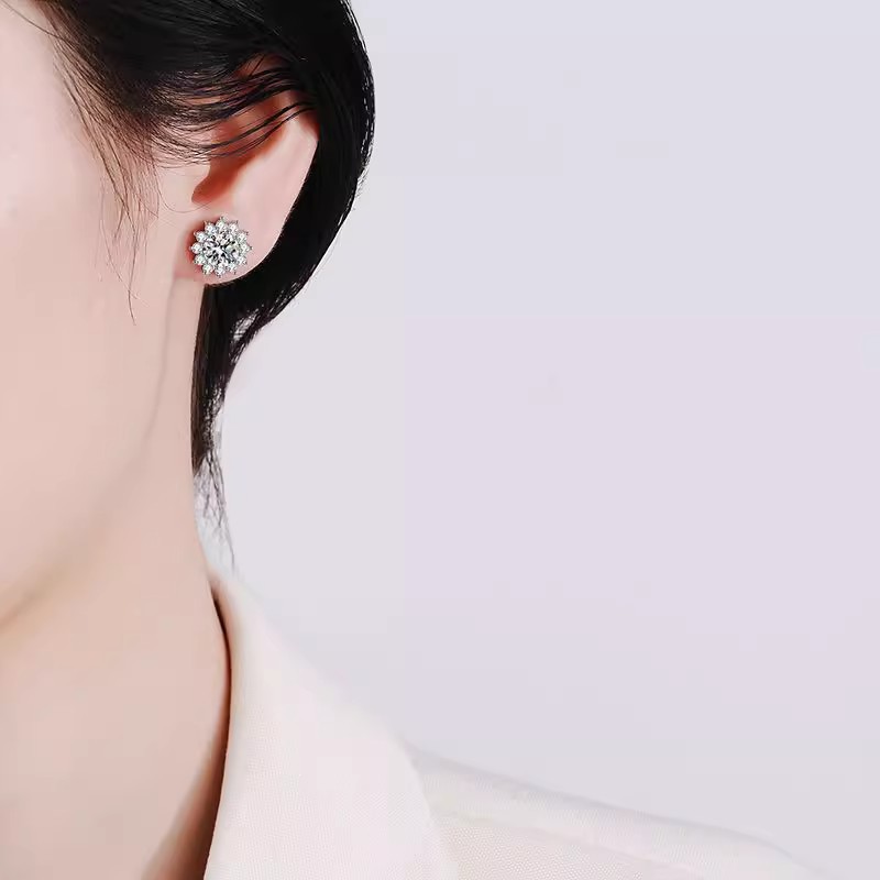 Cross-border s925 sterling silver color Mosan diamond earrings women's high-end sense multi-claw full diamond sunflower earrings in stock wholesale