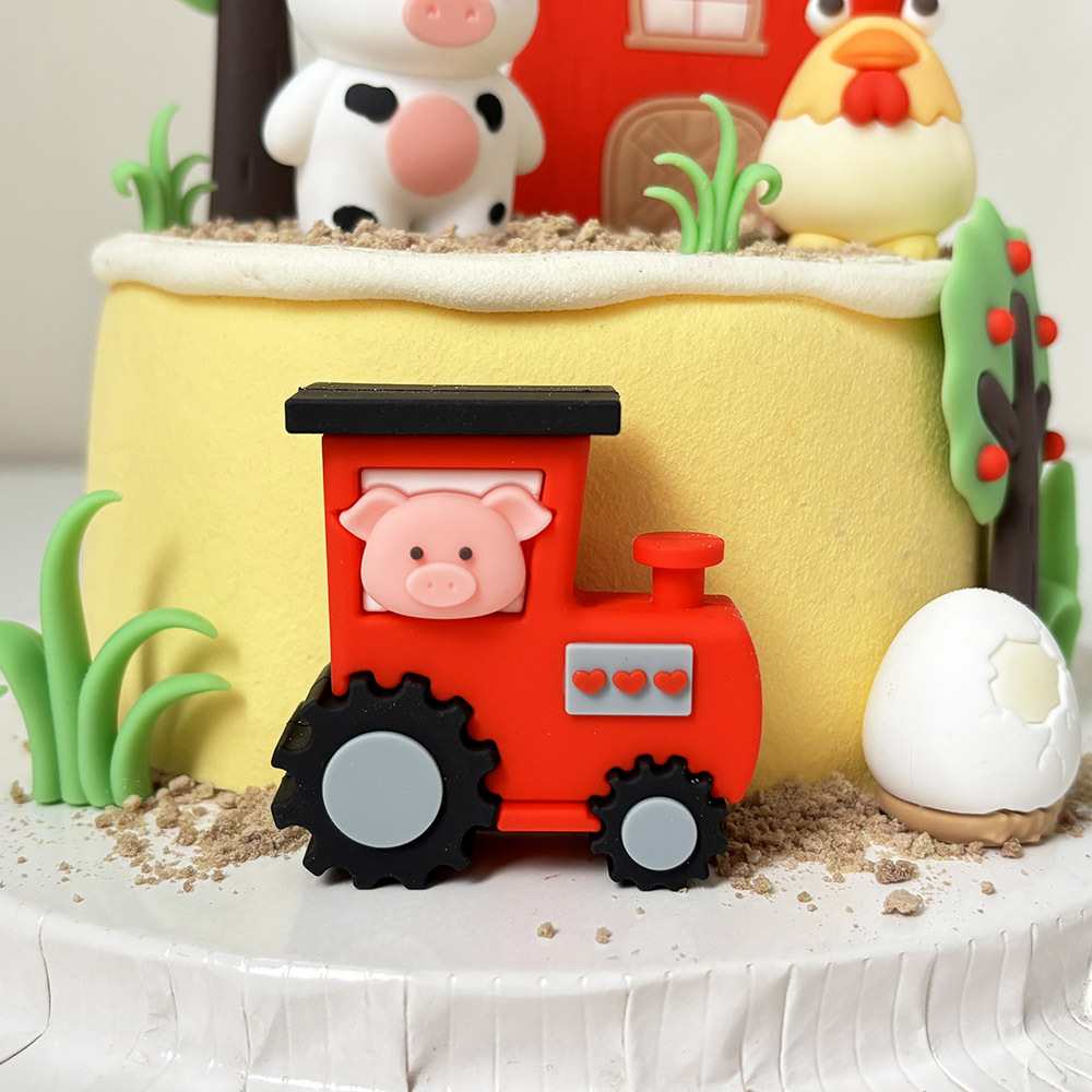 Farm Tractor Piggy Chick Egg Doll Ornaments Fruit Tree Cake Decoration Cow Egg House Cross Border