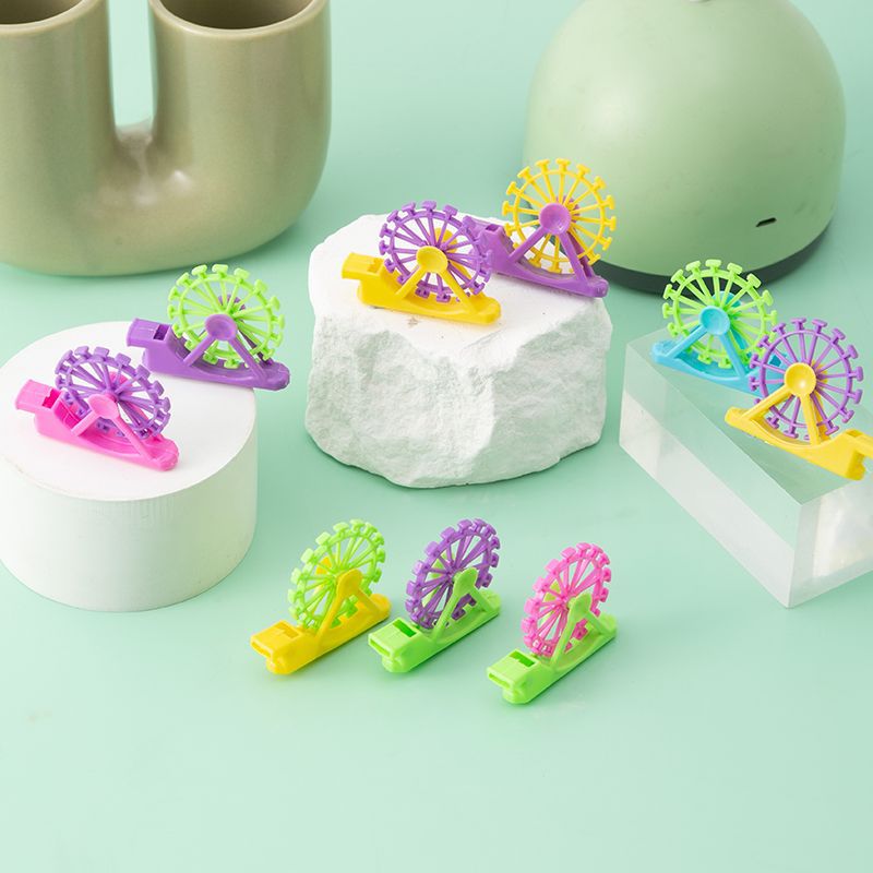 Cartoon Toys New Ferris Wheel Shape Whistle Creative Whistle Plastic Children's Fun Ordinary Small Toys Wholesale