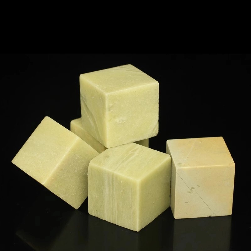 Qingtian stone seal 3*3*3CM stone seal material seal stone stone carving stone seal material a generation of hair