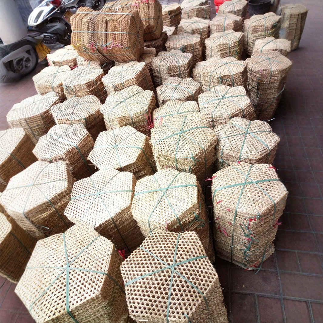 Hand-woven bamboo products bamboo Gala/bamboo net/bamboo up to 6 eyes/hole anti-stick pendulum plate decorative grid