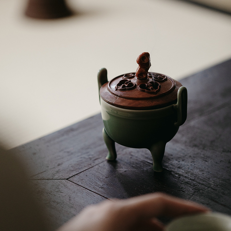 Bundle-engraved incense seal set Pure copper incense burner tool incense appliance Chinese household sandalwood heavy incense incense for gifts