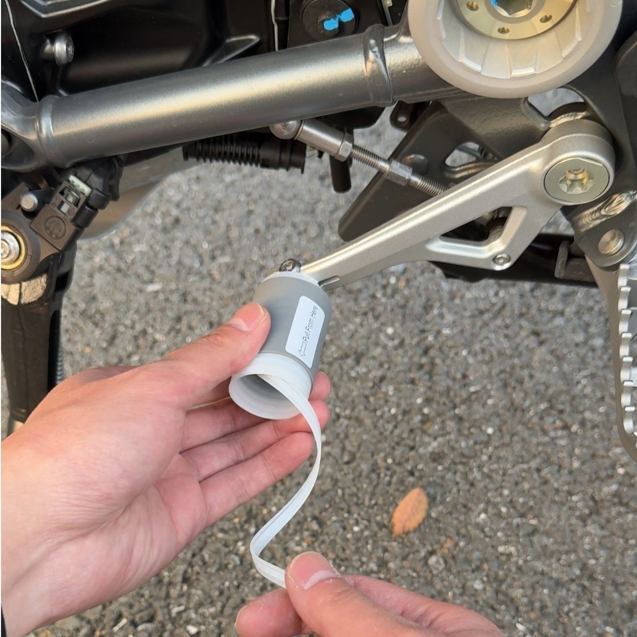 Motorcycle Gear Lever Cover, Gear Lever Cover, Anti-Theft Shoe, Silicone Self-Retracting Motorcycle Riding Equipment Protective Cover