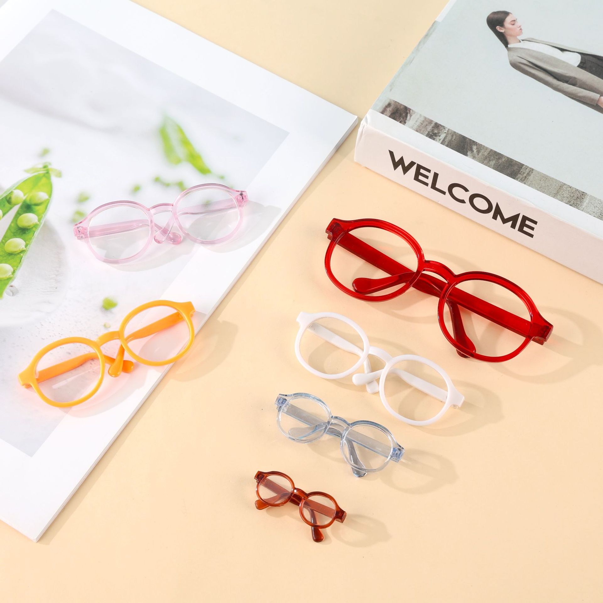 Factory wholesale dog cat pet glasses creative trend small sunglasses toy photo vintage round glasses