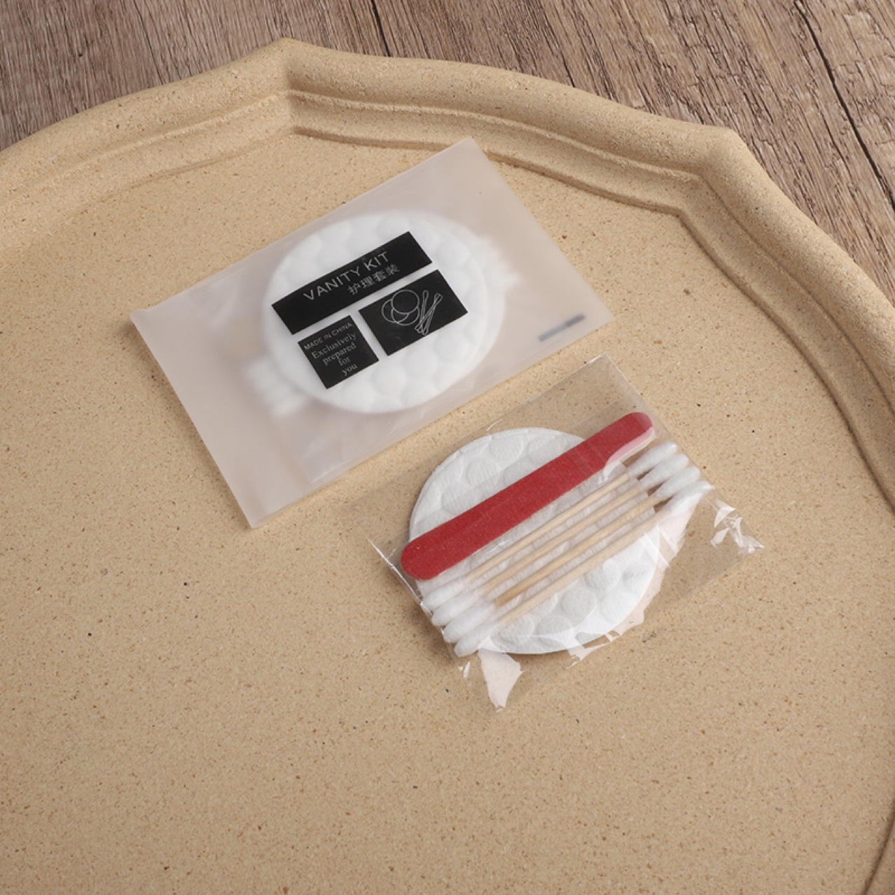 Disposable hotel toiletries Homestay inn disposable care package soft film bag