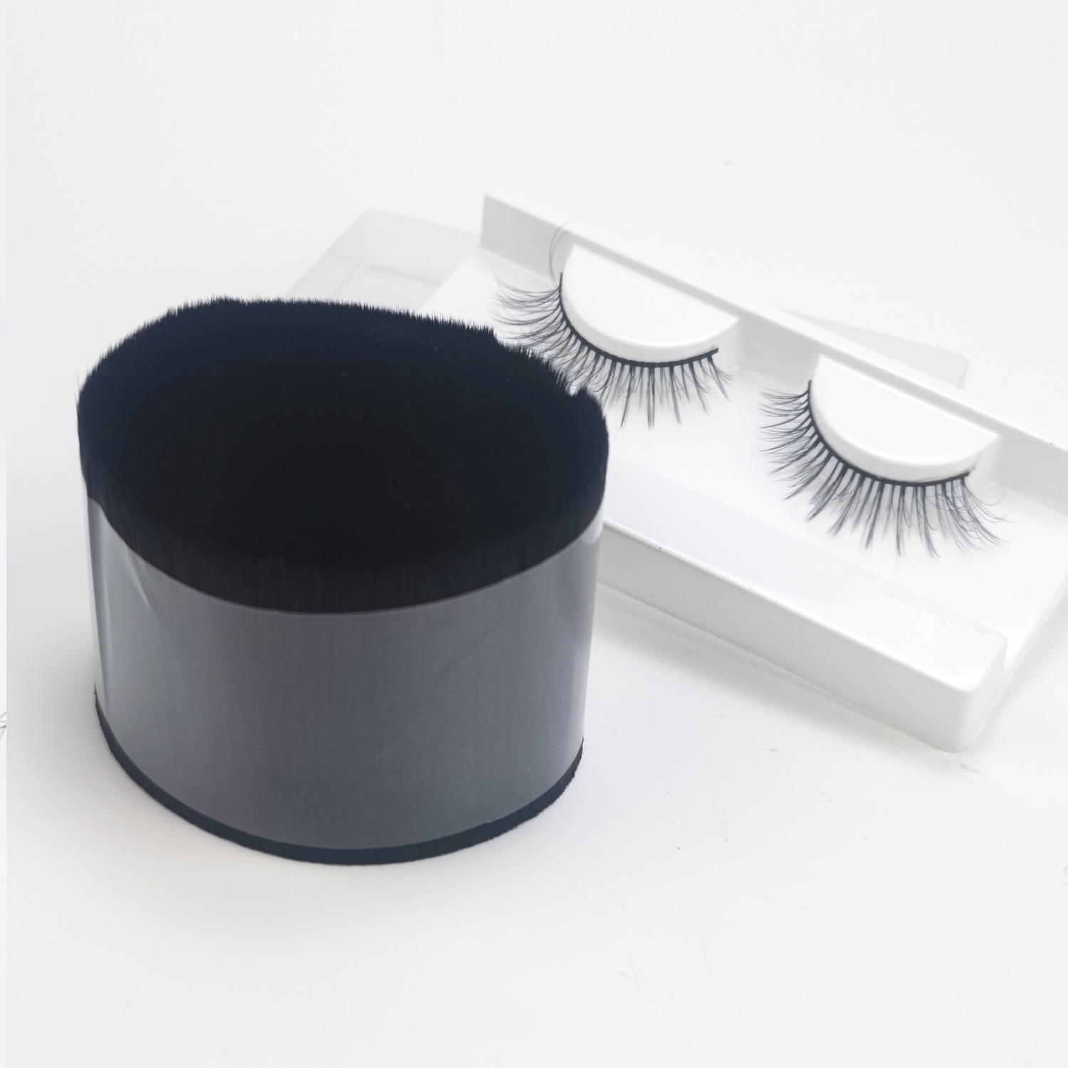 Manufacturer of False Eyelashes Uses Basf Domestic High Imitation Artificial Fiber Silk High Resilience Sharpened Hair Pbt Plastic Silk