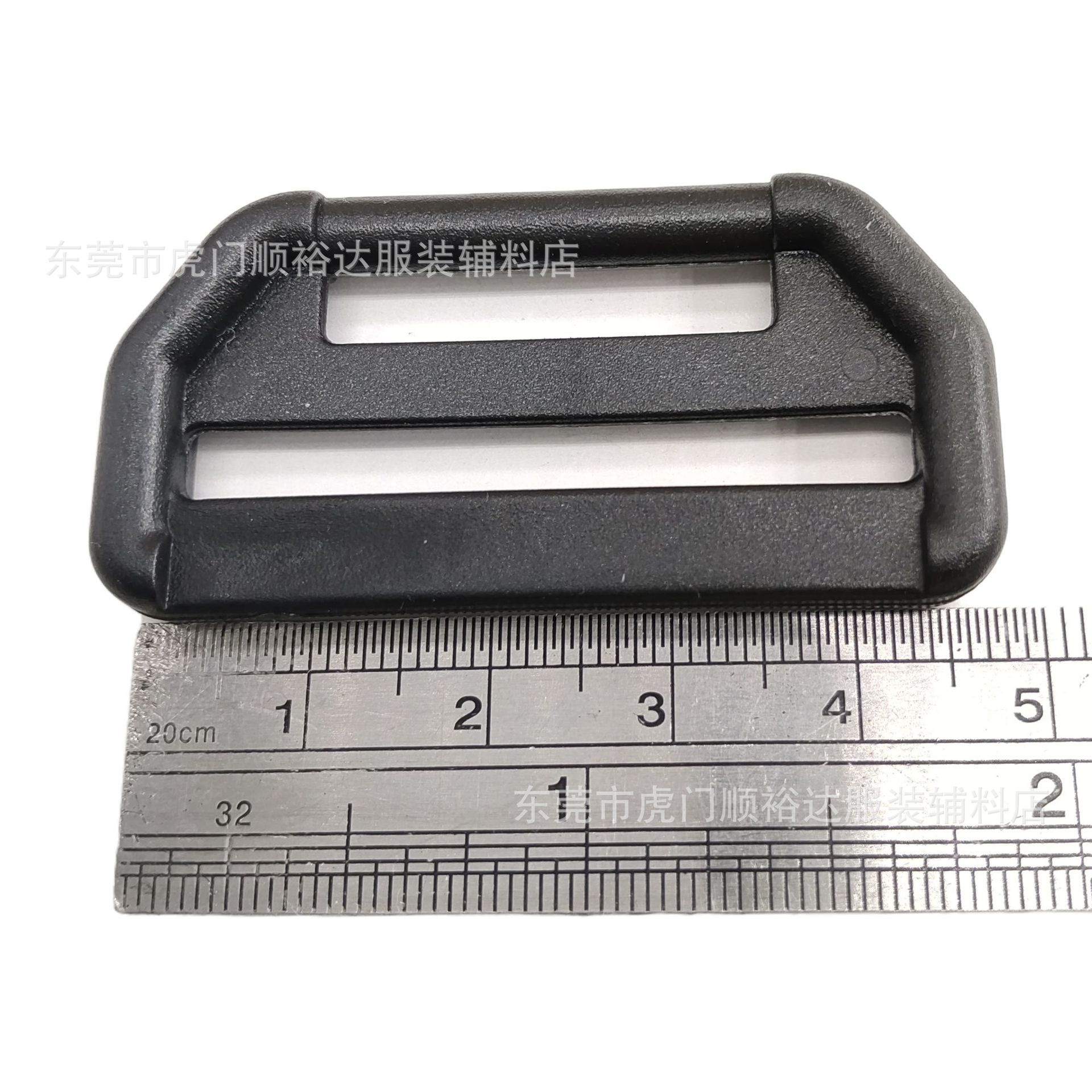 Factory 25*38mm black plastic Lu word buckle double-mouth conjoined webbing buckle hook connection D buckle supply