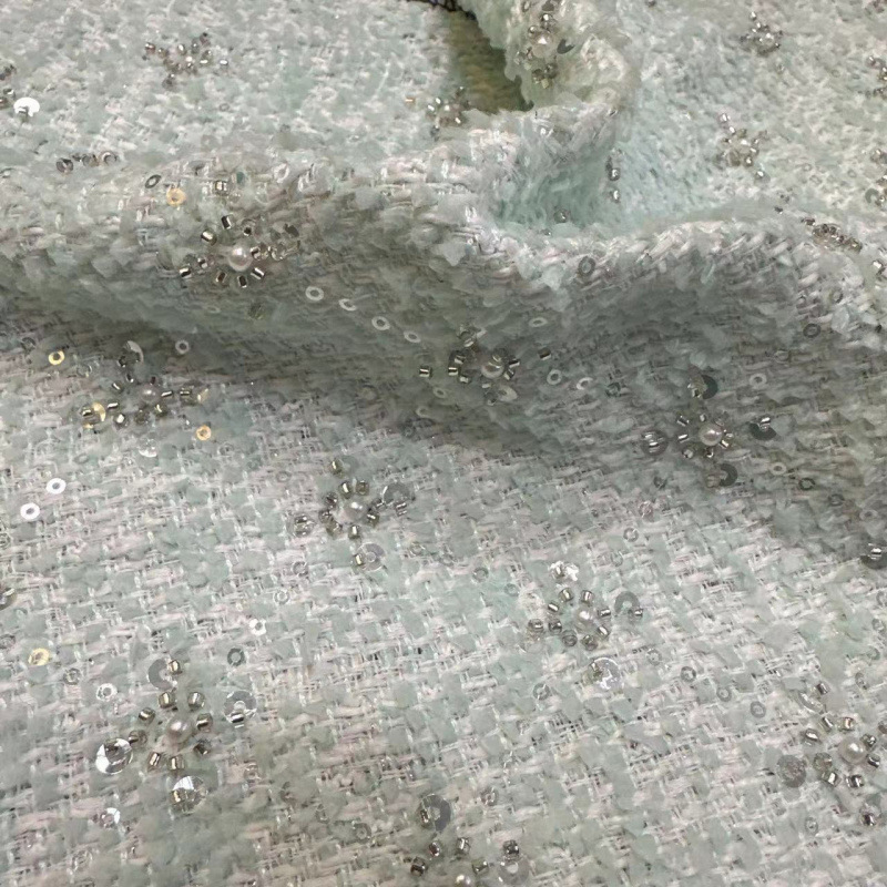 Модная твидовая ткань, шершавая, с золотой вышивкой для пальто и осенне-зимних платьев