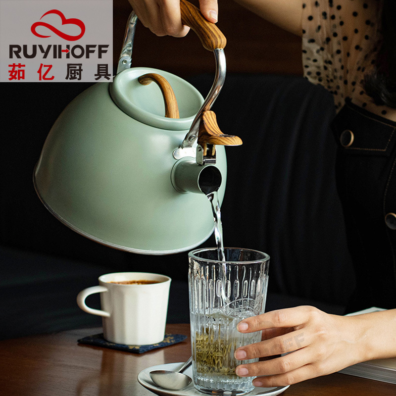 Cross-border New Light Green Spray Paint Sound Kettle Tea Coffee European and American Siren Kettle 3L Light Luxury Kitchenware Flat Bottom