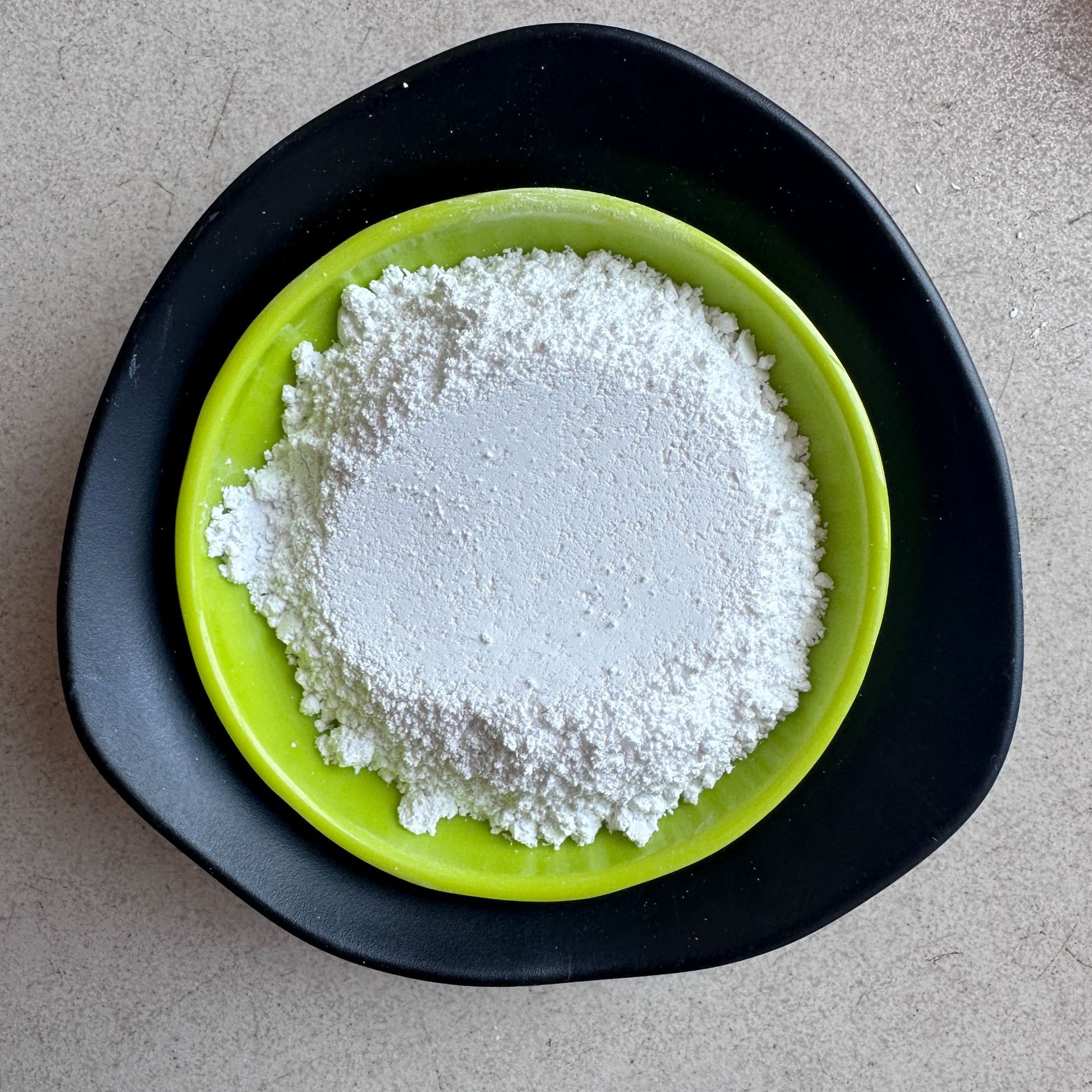 Synthetic Mica Powder for Rubber and Plastic Coatings, Oilfield Fillers, and Insulating Materials, 1250 Mesh Mica Powder