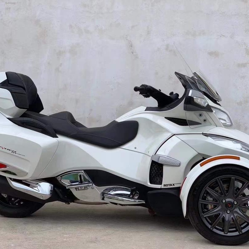 Imported Bombardier Inverted Three-Wheel F3 Four-Cylinder 250C Off-Road Atv Big Sheep Long-Distance Cruise Scooter