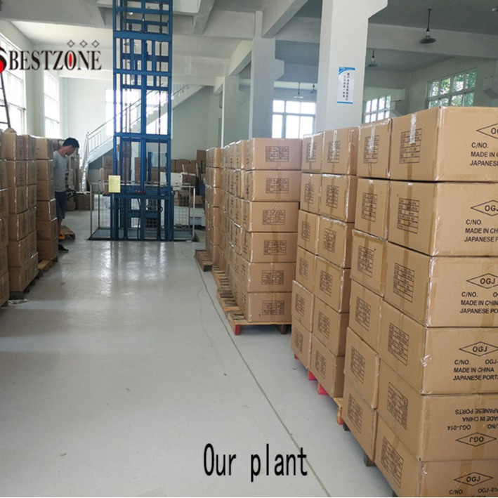 Factory direct plastic toy egg twisting machine egg shell 55mm plastic ball 2 yuan special 47x 56 egg twisting