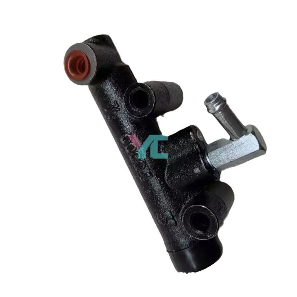 Suitable for Isuzu Isuzu Cxz Cyh Giga Truck 6Wf1 Clutch Master Cylinder 1475002390
