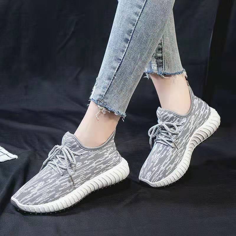 Special Sports Shoes for Men and Women for River Rafting, Old Beijing Cloth Shoes, Fashionable Casual Shoes, Thick-Soled Running Coconut Shoes