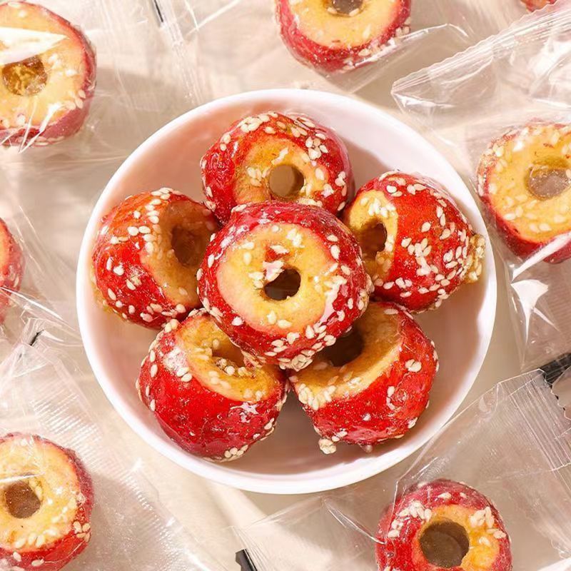 New freeze-dried hawthorn sugar gourd 250g sweet and sour tea Net red casual snack hollow sugar gourd