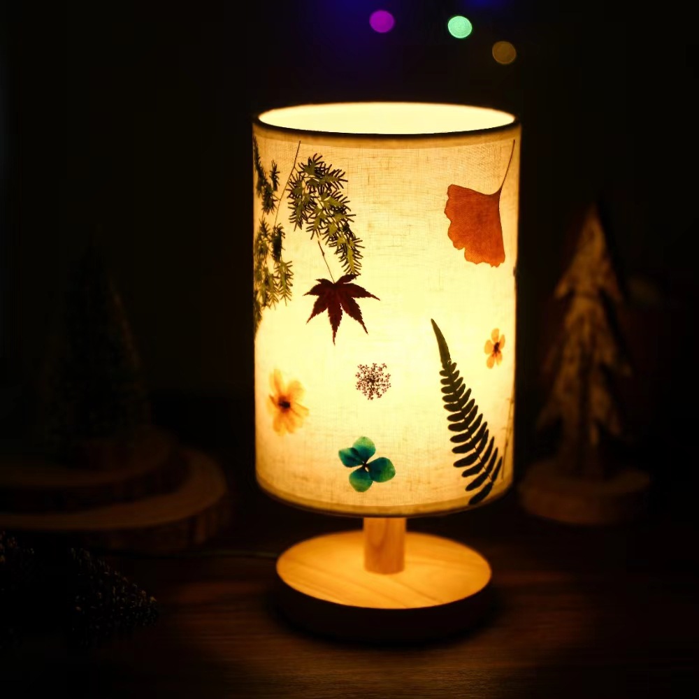 Amazon Cross-border Special for Creative Flower Table Lamp Nightlight Handmade DIY Material Package Dried Flower Table Lamp Bedside Lamp