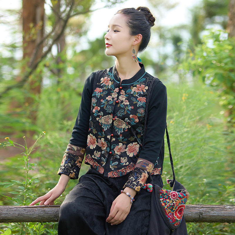 Ethnic style women's heavy-duty embroidered vest women's new Jacquard brocade embroidered vest sleeveless vest coat