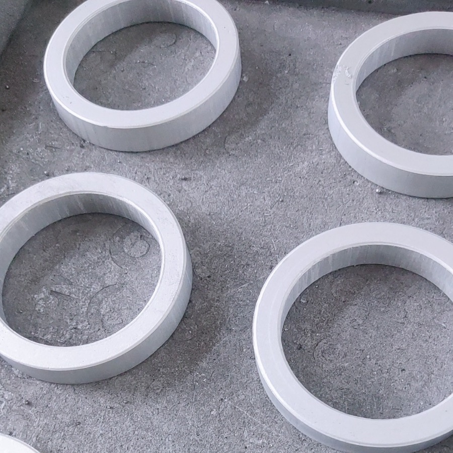 Карбидное уплотнительное кольцо, вольфрамовое кольцо, нестандартное кольцо, карбидное кольцо, вольфрамовое кольцо, полукруглое кольцо