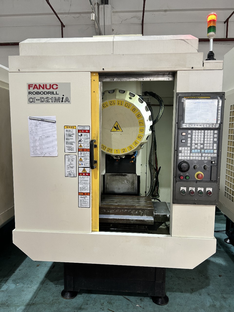 Передача сверлильной и нарезной машины, центр сверления и нарезки, центр обработки с ЧПУ, машина для сверления, Fanuc
